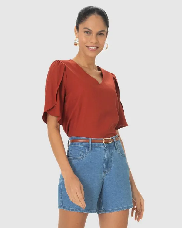 Blusa Box Feminina Decote V Fenda Lateral Em Viscolinho Marrom - P