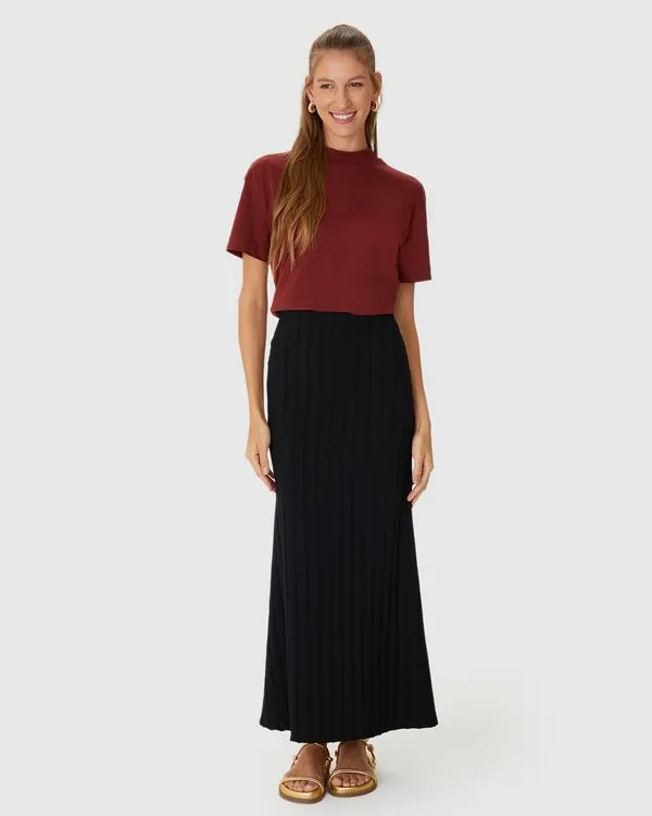 Saia Midi Feminina Evasê Cintura Alta Em Malha Viscose Canelada Preto - GG