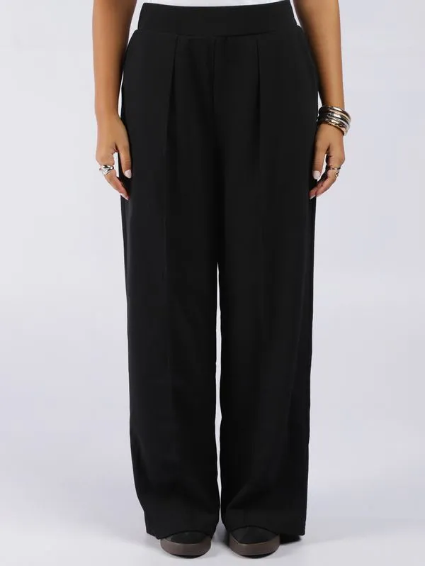 Calça Alfaiataria Creponada Frisada Feminina PRETO GG