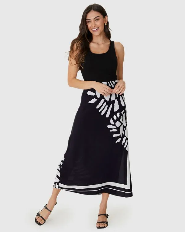 Saia Midi Feminina Estampada Fenda Lateral Em Viscose Preto - M