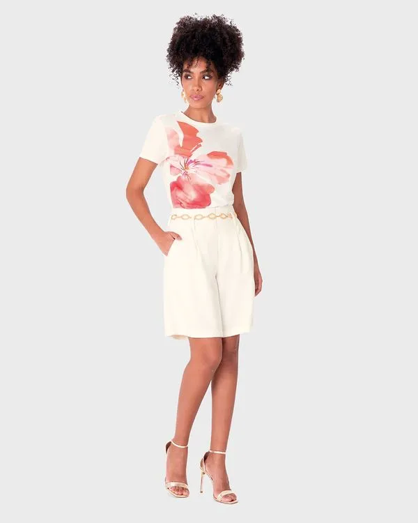 Bermuda Feminina Alfaiataria Bolso Funcional Em Viscose Sarjada - ENFIM Off White - G