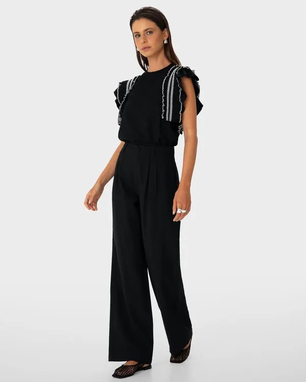 Blusa Feminina Babados Na Manga Fenda Lateral Em Malha Texturizada - ENFIM Preto - GG