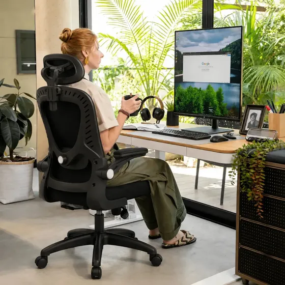 Cadeira Escritório Ergonômica Cor Preto Com Suporte Lombar Estofado Mesh Ajustável 180kg