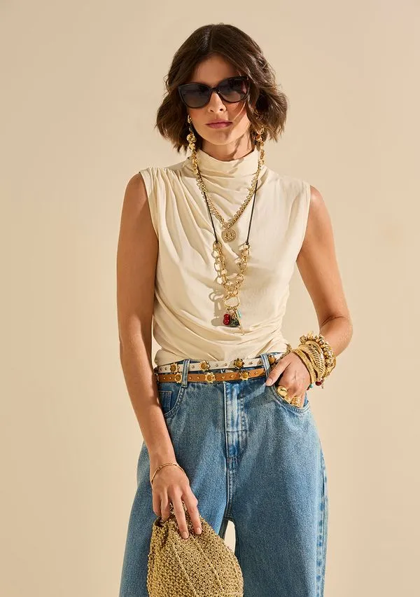 Regata Morena Rosa Ajustada Gola Alta Padrão Off White P