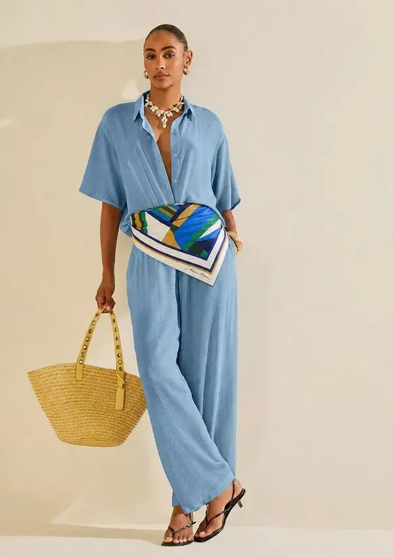 Camisa Morena Rosa Solta Gola Clássica Manga Curta Alongada Azul P