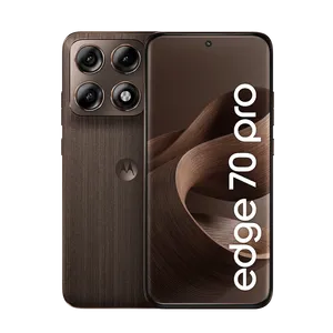 Smartphone Motorola Edge 70 Pro 5G 256GB 24GB (12GB RAM+12GB Ram Boost), 4 câmeras de 50MP, Tela 1.5K extreme AMOLED 144Hz, Bateria 6500 mAh, IP68/IP69 - Madeira
