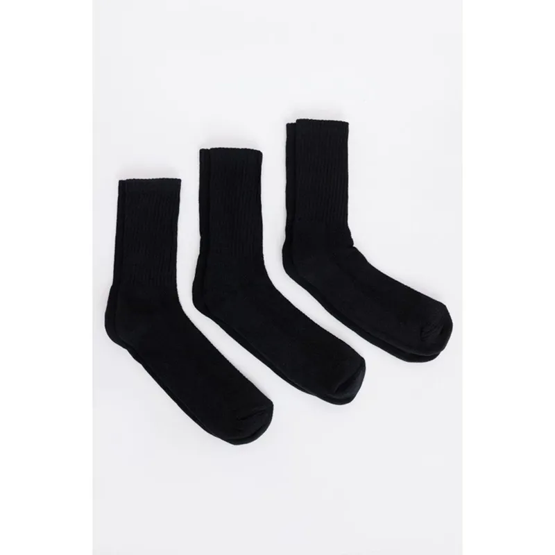 Kit Aramis Meia Básica Cano Médio Preto