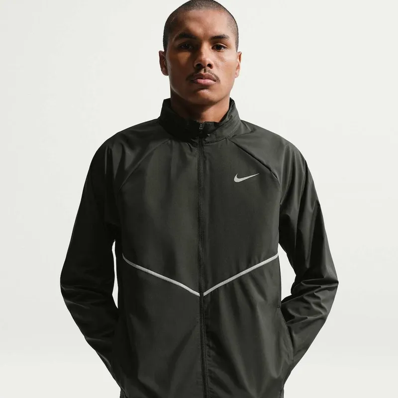 Jaqueta Nike UV Repel Miler Masculina