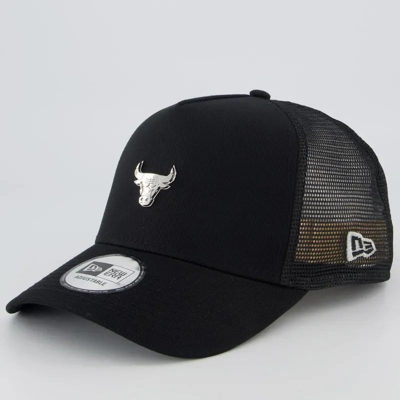 Boné New Era Chicago Bulls NBA Mettalic Trucker 940 AF