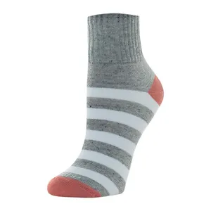 Meias Femininas She Cano Curto 283.02