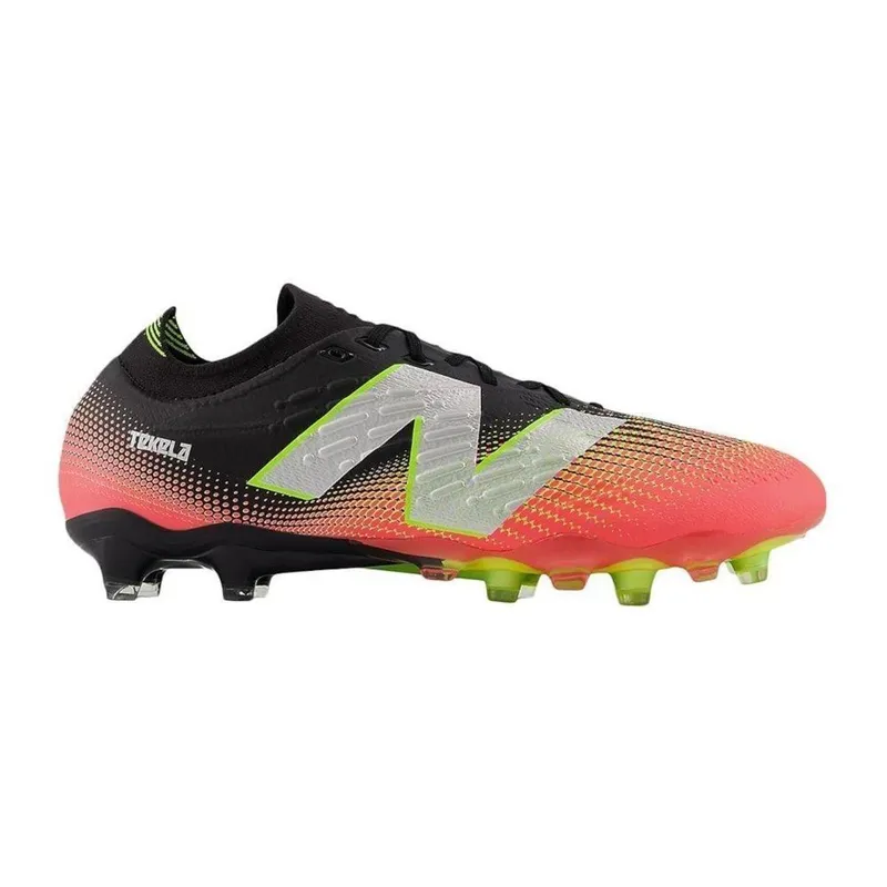 Chuteira Campo New Balance Tekela Pro Low Laced FG V4+ - Preto 43