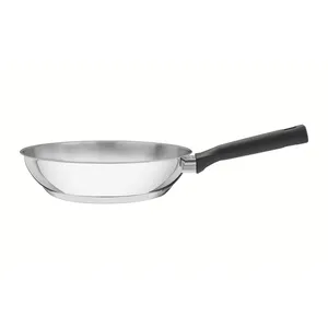 Frigideira Tramontina Brava, 20cm, Aço Inox, Fundo Triplo - 62195205 Frigideira Tramontina Brava, 20cm, Aço Inox, Fundo Triplo - 62195205