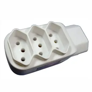 Plugue com 4 Saídas 2P+T 10A DNI Plugue com 4 Saídas 2P+T 10A Branco