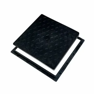 Tampão Simples Polipropileno com Aro Odem Tampão Simples com Aro Preto 40x40cm Odem