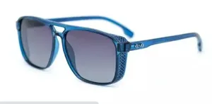 Óculos de sol Ono, Guarapa, modelo ON0010S, cor Azul Translúcido, tamanho 60