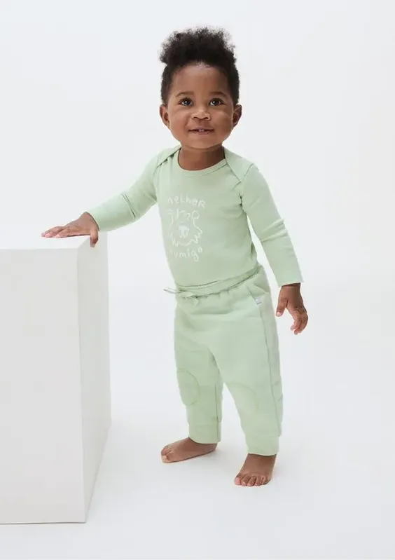 Calça Bebê Menino Jogger Em Moletom Peluciado Com Joelheira - Verde 09M