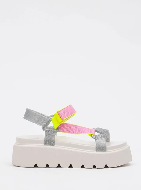 Sandália Petite Jolie Groove Full Glitter Prata PJ7549 36