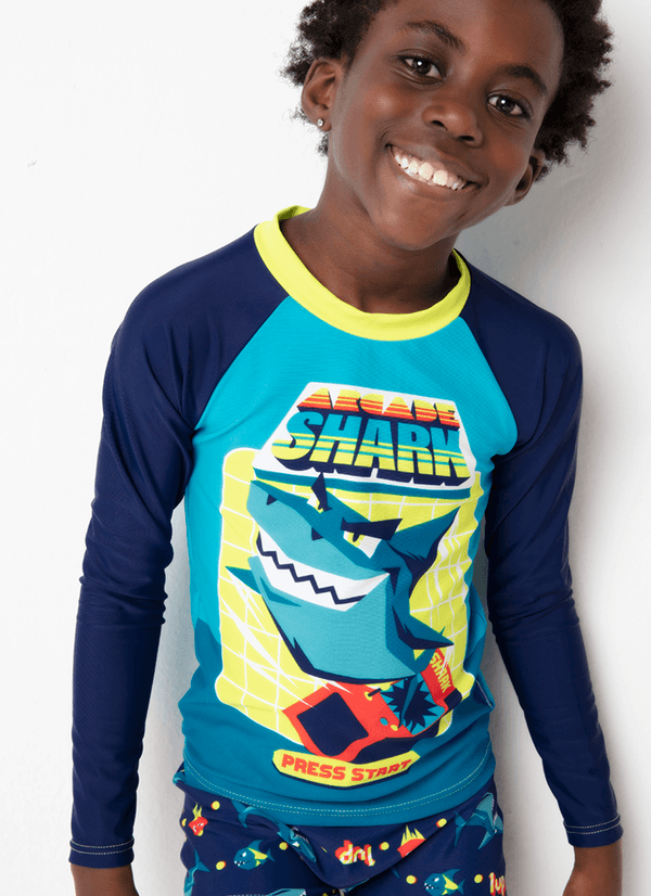 Camiseta Praia Com Proteção Solar Menino Tubarão Gamer 2