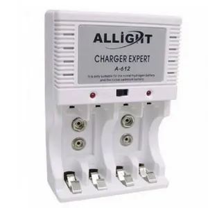 Carregador para Pilhas AA/AAA e Bateria 9V Recarregáveis Bivolt