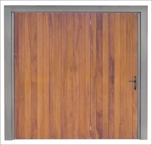 Portão de Ferro Maxiaço 630 240x220cm Contrapeso Revestido de Angelim Direita com Porta