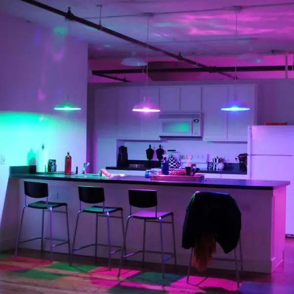 Lâmpada Led Vela 1 Lâmpada E14 5W Rgb+Branco Led Gaya 9823 Bivolt