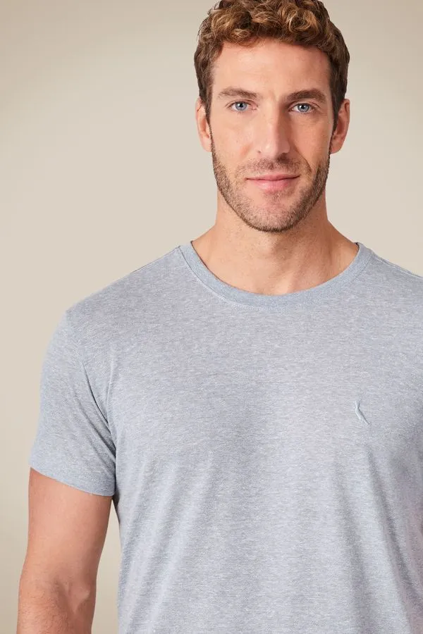 Camiseta Slim Malha Pessego Azul Iron - M