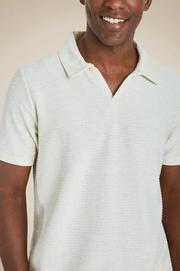 Polo Bata Listrado Oliveiras Natural - M