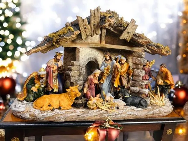 Presépio Natalino com 11 Personagens – Peça Única em Resina 40cm