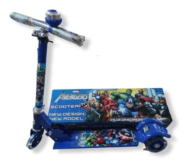 Patinete Infantil De Ferro Os Vingadores 3 Roda