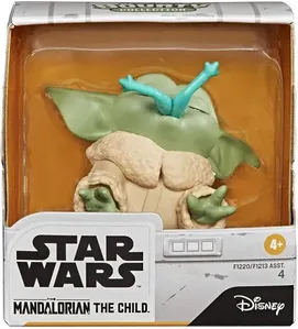 Star Wars The Mandalorian Bounty Collection Baby Yoda Froggy