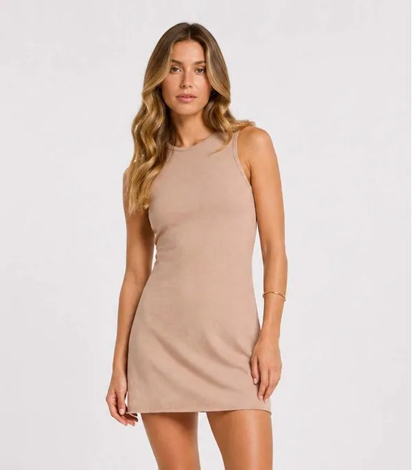 Vestido Feminino Curto Em Malha Visco Infinita Cor Marrom G