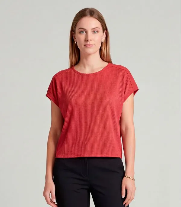 Blusa Feminina Recorte Na Costa Infinita Cor Vermelho GG