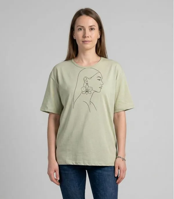 Blusa Feminina Com Estampa Localizada Infinita Cor Verde G