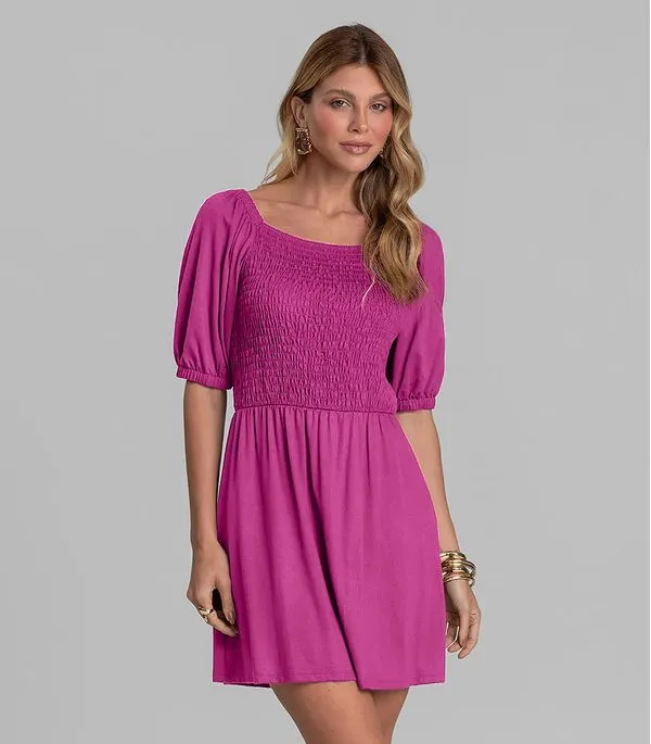 Vestido Curto Feminino em Visco Maquinetada Dianna Rosa G