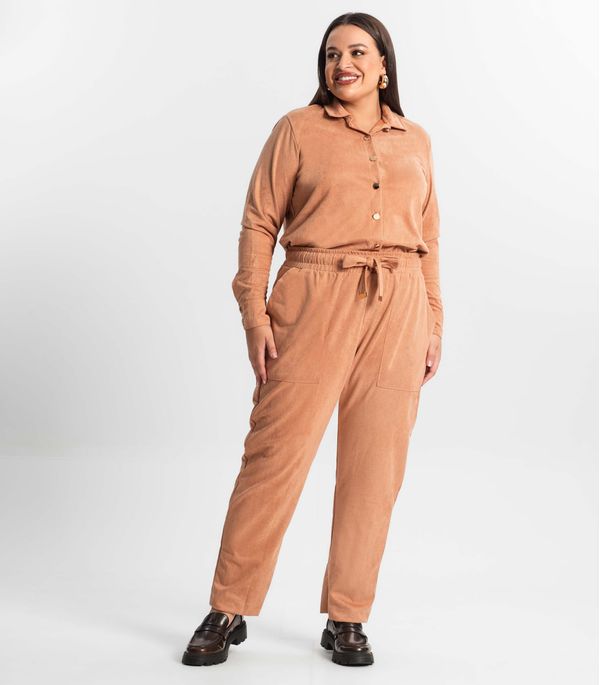 Calça Reta Plus Size Feminina Em Suede Secret Glam Marrom Plus G4