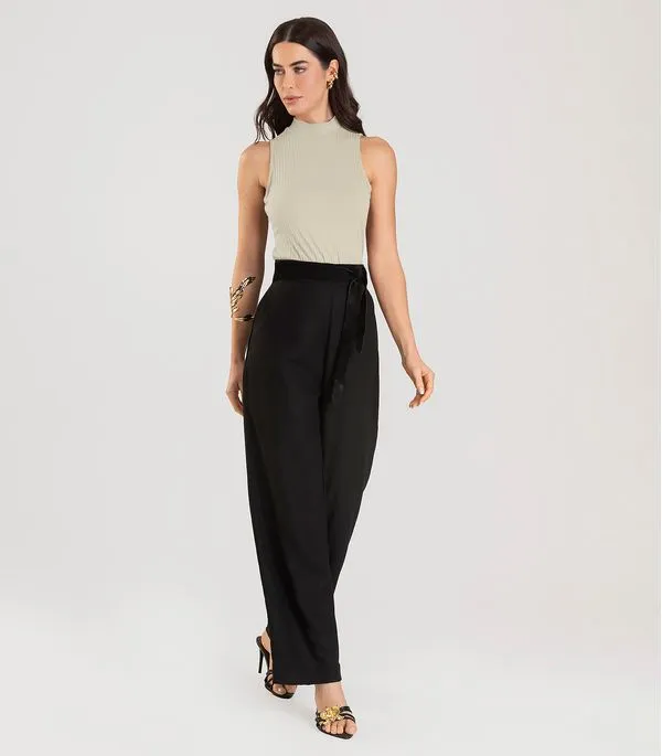 Regata Gola Alta Feminina Dianna Bege PP