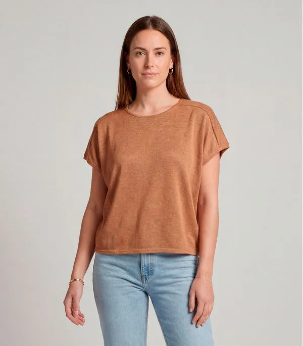 Blusa Feminina Recorte Na Costa Infinita Cor Marrom GG