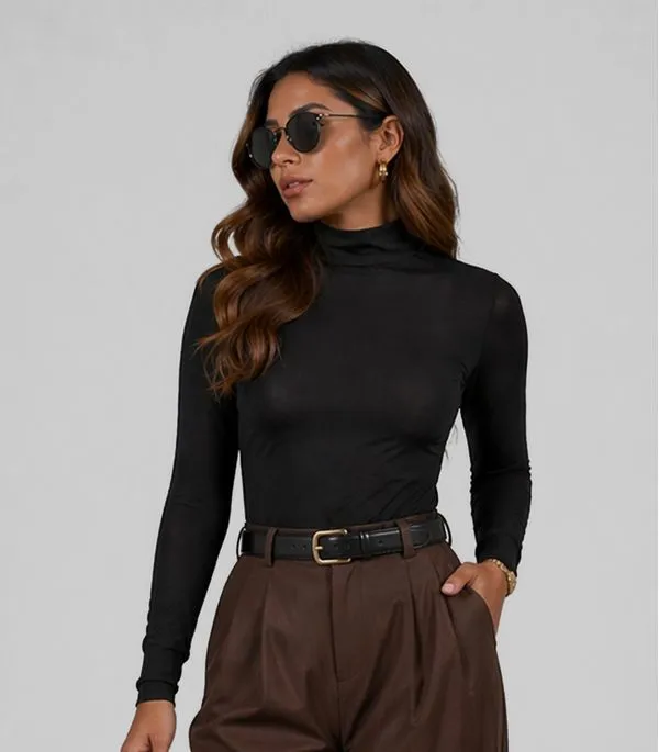 Body Feminino Gola Alta Em Suplex Atendencia Preto G