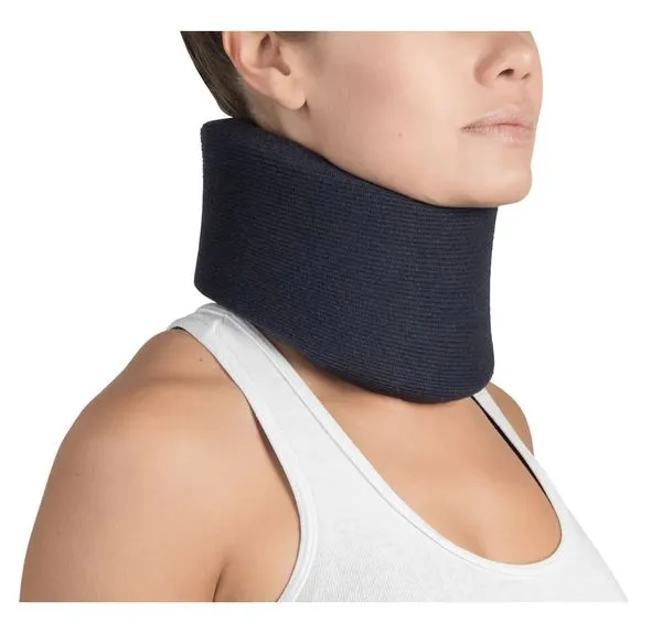 Colar Cervical De Espuma M Azul Cor: Azul Tam: M M Azul