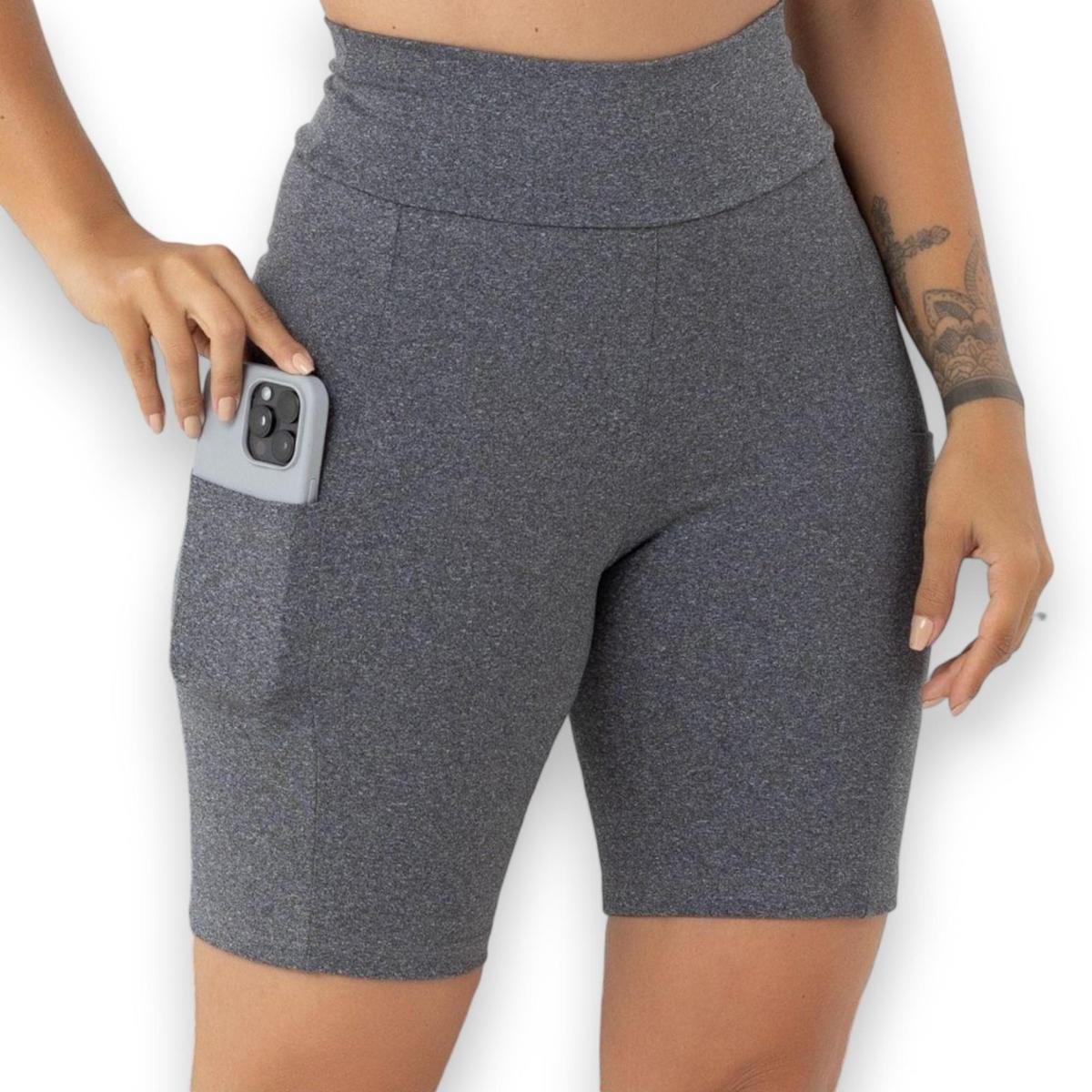 Short Bermuda Legging Liso Suplex Reforçado Fitness