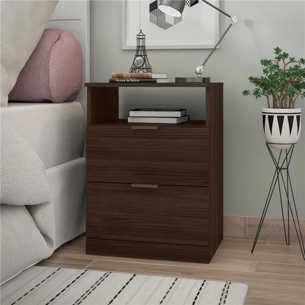 Mesa de Cabeceira Versatti com 2 Gavetas Bartira Café com Bronze