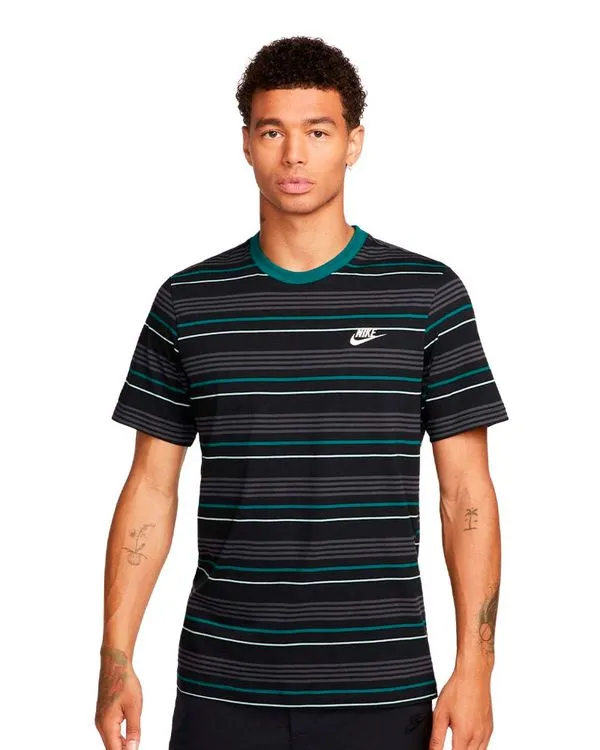Camiseta Nike Club Masculina - M
