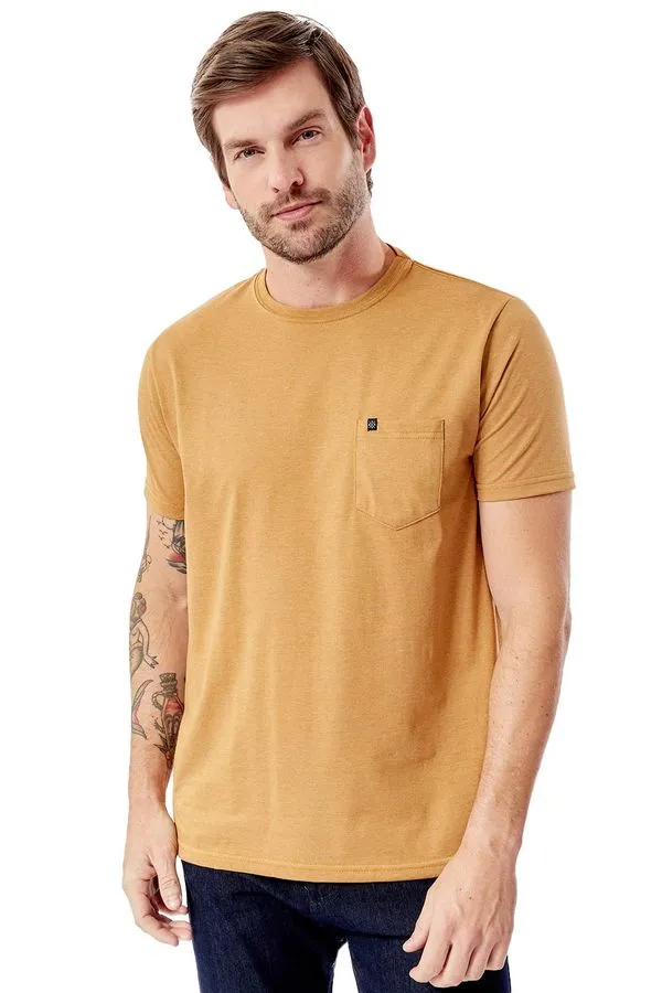 T-Shirt Básica Comfort Com Bolso Mostada MOSTADA/P