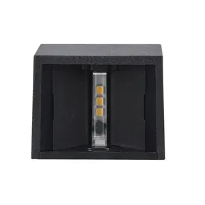 Mini Arandela Focus Preta Bivolt 3000K 2W Gaya
