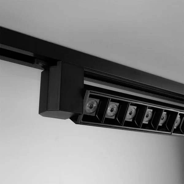 Spot Up Pontual Para Trilho Alumínio 33Cm 20W 3.000K - Preto Blumenal Iluminação