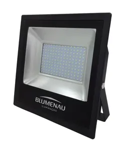 Refletor LED em alumínio 200W 3000K Bivolt preto Slim Blumenau