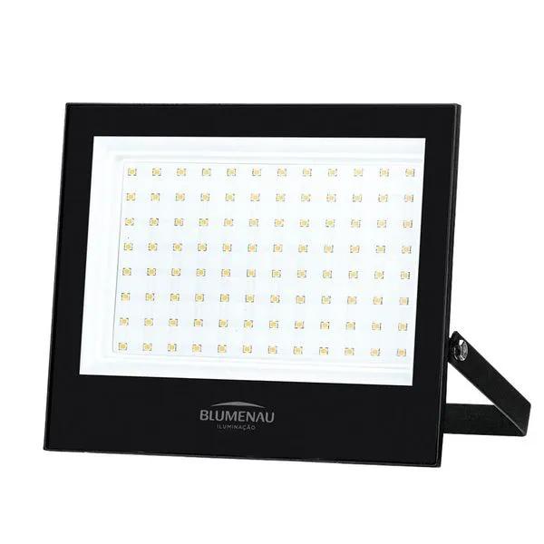 Refletor LED de Alumínio IP66 100W 7800 Lúmens Bivolt Blumenau Refletor de LED Alumínio IP66 100W 7800 Lúmens Bivolt Luz Amarela