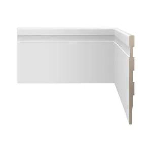 Rodapé Poliestireno Branco Frisado Fit 15cmx2,40m Biancogres