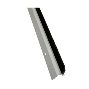 Veda Fresta Reisam para Porta 90cm Escova Epox Branco