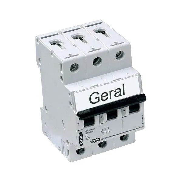 Disjuntor tripolar Din 63A branco 220V/380V Pial